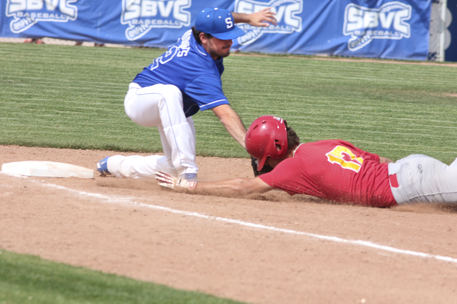 Desert Races Past Wolverines in Series Opener