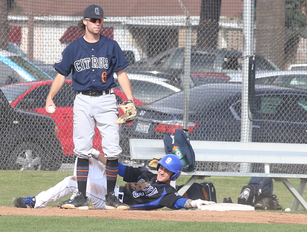 Clutch Hit Eludes Wolverines in Loss to Owls