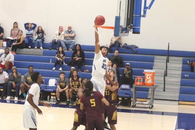 Wolverines Cruise to Victory over Rams