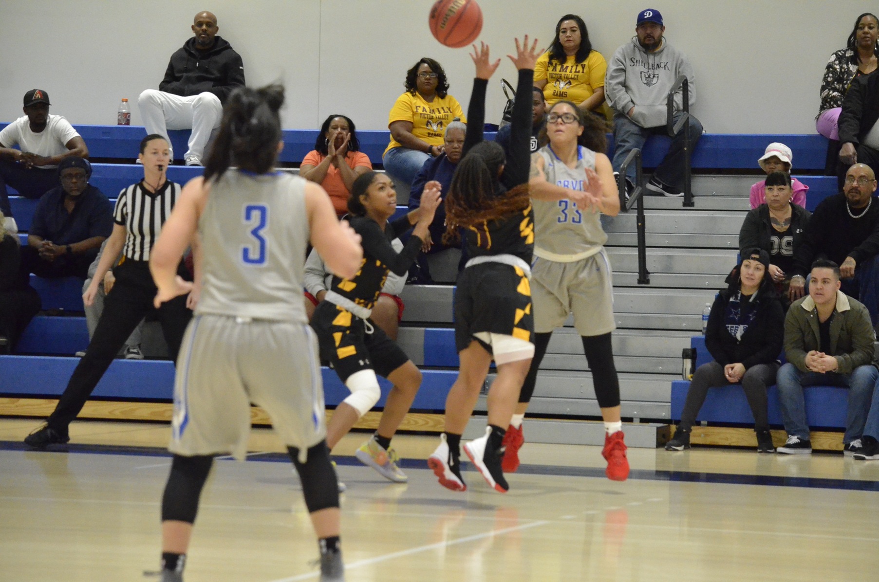 Wolverines Pick Up Scrappy Win over Rams