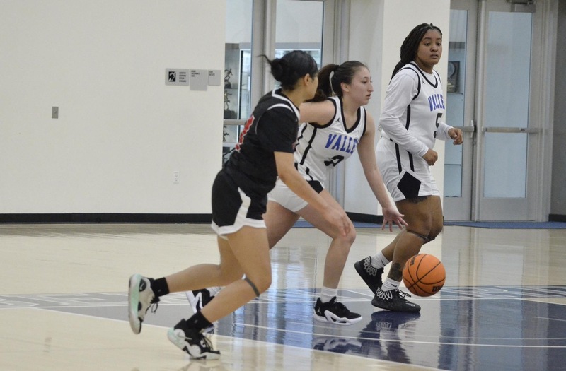 SBVC Unable To Rally Past Chaffey
