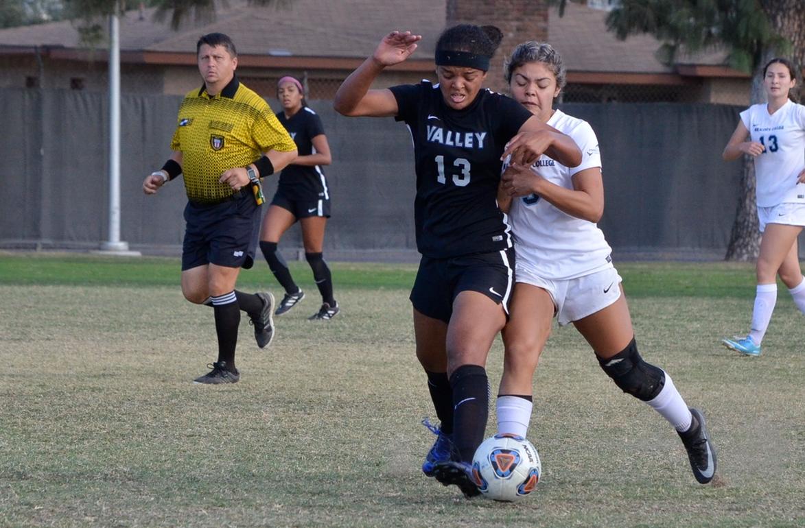 Wolverines Clinch Conference Title With Hard-Fought Win