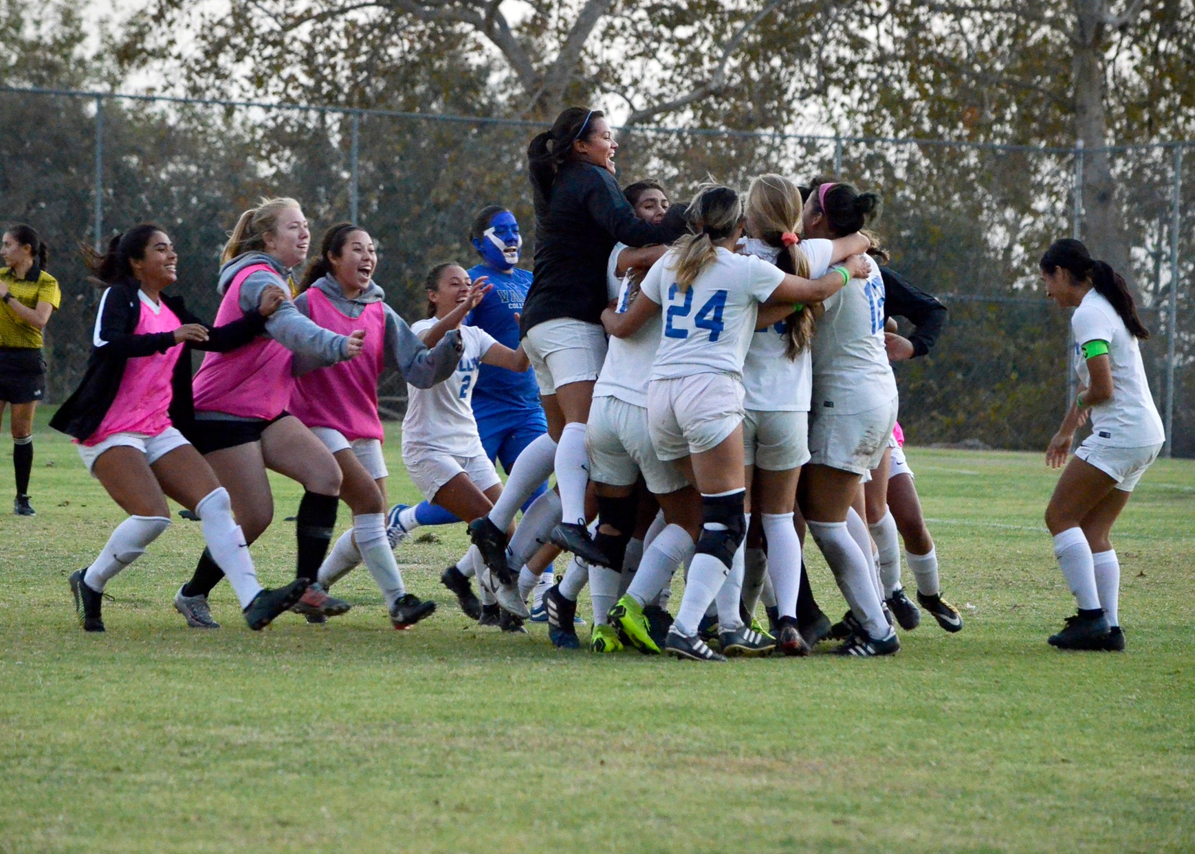 Wolverines Advance to Final Four with Shootout Win