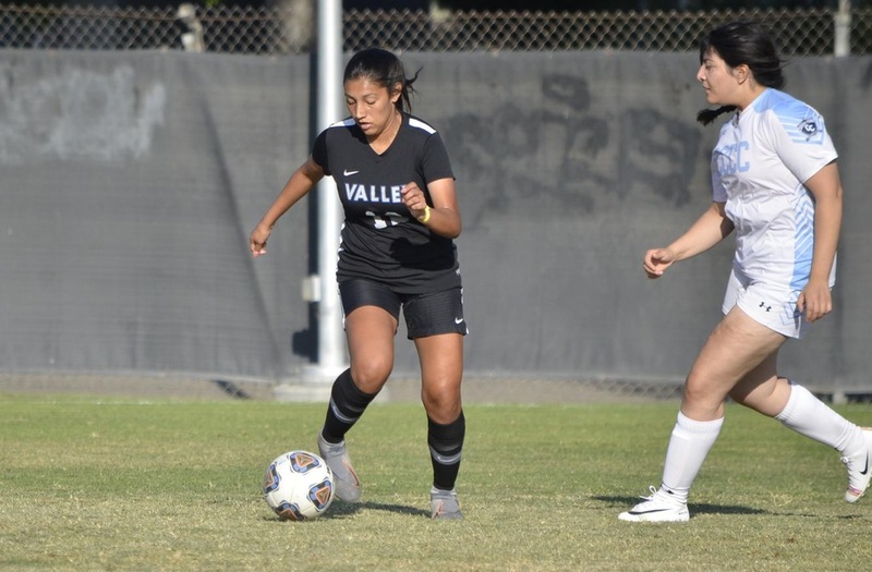 Big First Half Propels Wolverines to Win