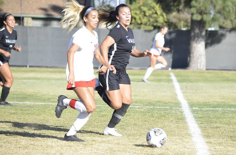 Wolverines Blank Panthers in Renewal of Rivalry